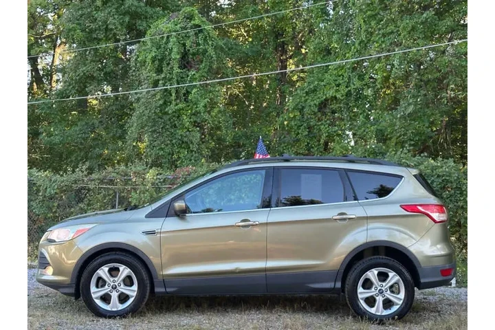 $7990 : 2013 Escape SE image 5