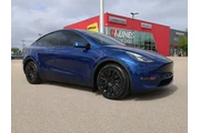 $31977 : Tesla Model Y 2023 AWD 4dr C thumbnail