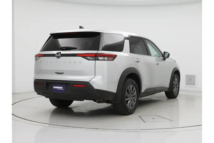$27998 : Nissan Pathfinder 2024 S 4dr image 8