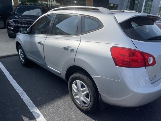 $11998 : PRE-OWNED 2015 NISSAN ROGUE S image 3