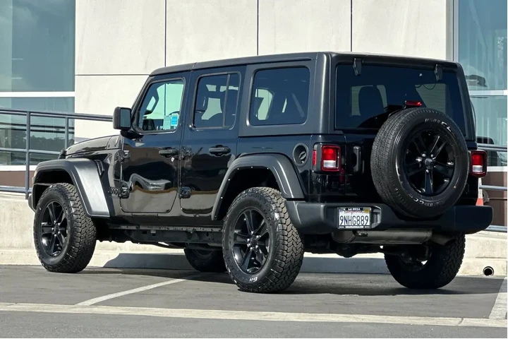 $29900 : Jeep Wrangler Unlimited 2021 image 5