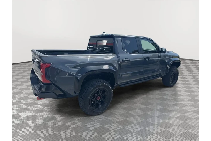 $66900 : Toyota Tacoma TRD Pro HV image 4