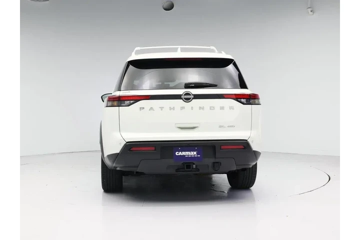 $30998 : Nissan Pathfinder 2023 AWD S image 6