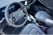 $22100 : Kia Niro EV 2023 Wave 4dr Cr thumbnail