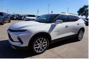 $30488 : Chevrolet Blazer 2024 LT 4dr thumbnail