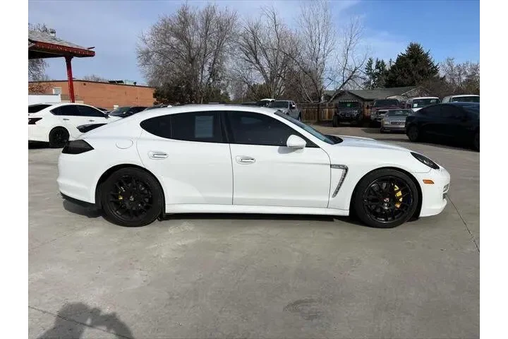 $22985 : 2013 Panamera image 9