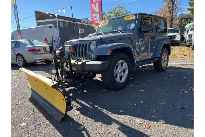 $20899 : 2014 Wrangler Sahara image 4
