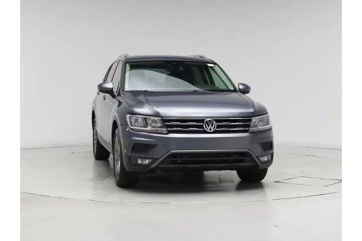 $17998 : Volkswagen Tiguan 2020 SE 4d image 5
