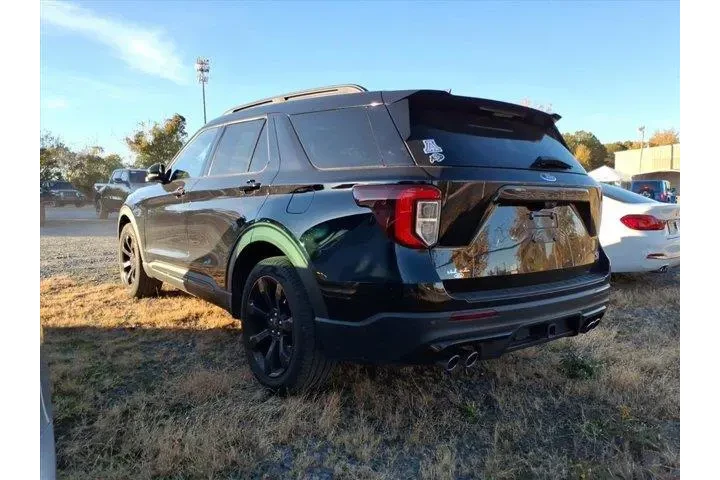 $39998 : Ford Explorer 2023 ST 4dr SU image 10