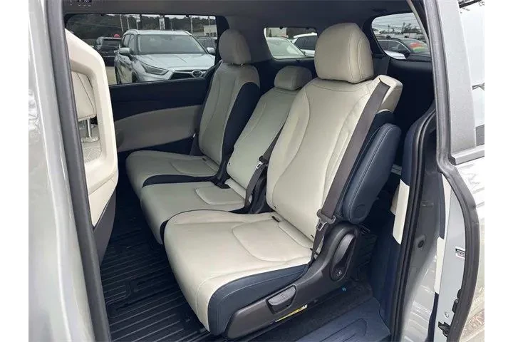 $38455 : Kia Carnival Hybrid 2025 EX image 7