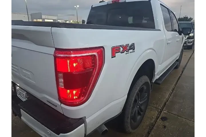 $28980 : Ford F-150 2021 4x4 XLT 4dr image 8