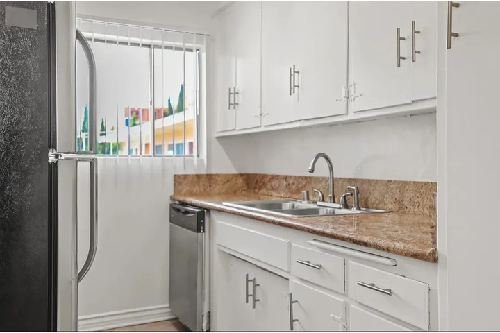 $1500 : Apartamento disponible image 3