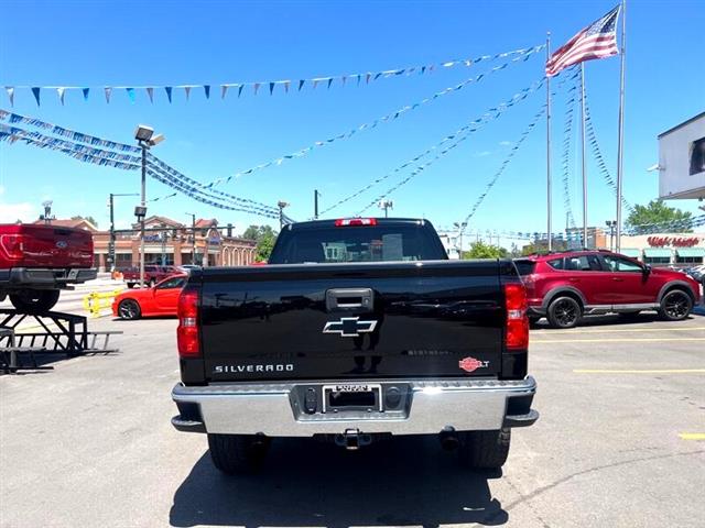 $43889 : 2017 Silverado 1500 4WD Reg C image 4