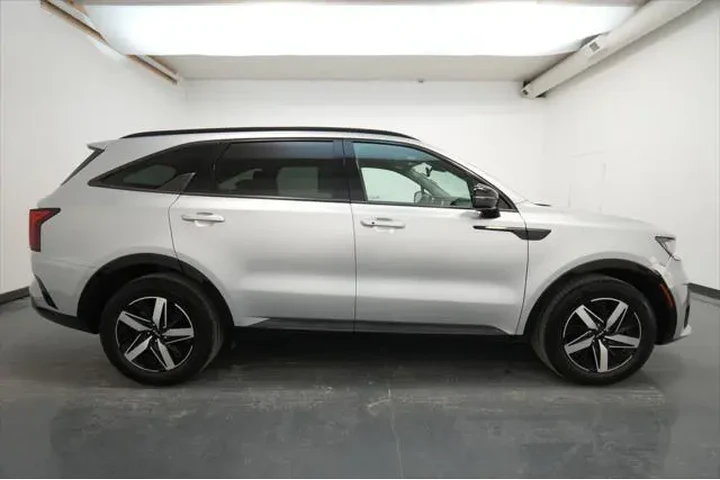 $21354 : Kia Sorento 2022 S 4dr SUV image 10