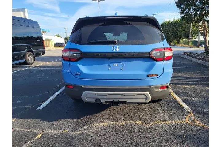 $46691 : Honda Pilot 2025 AWD TrailSp image 5