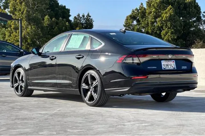 $30523 : Honda Accord Hybrid 2025 Spo image 5