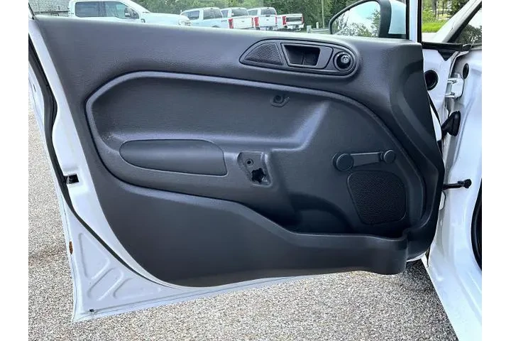 $5995 : Ford Fiesta 2014 S 4dr Sedan image 10