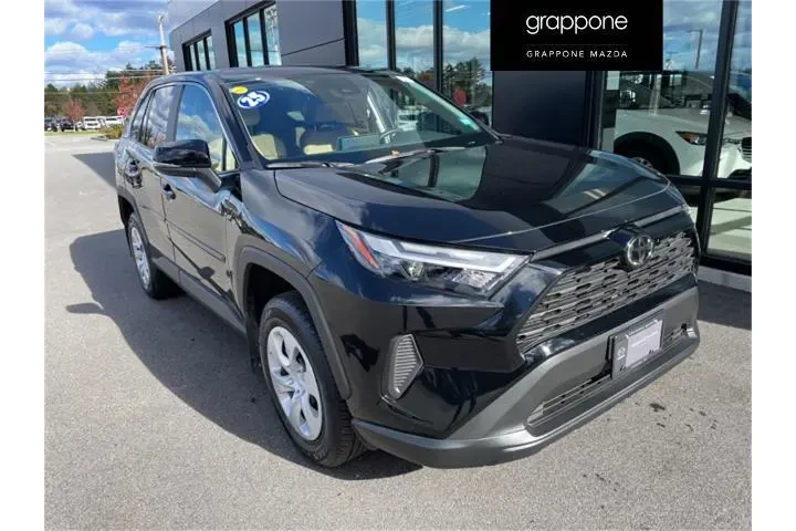 $30250 : Toyota RAV4 2025 AWD LE 4dr image 1