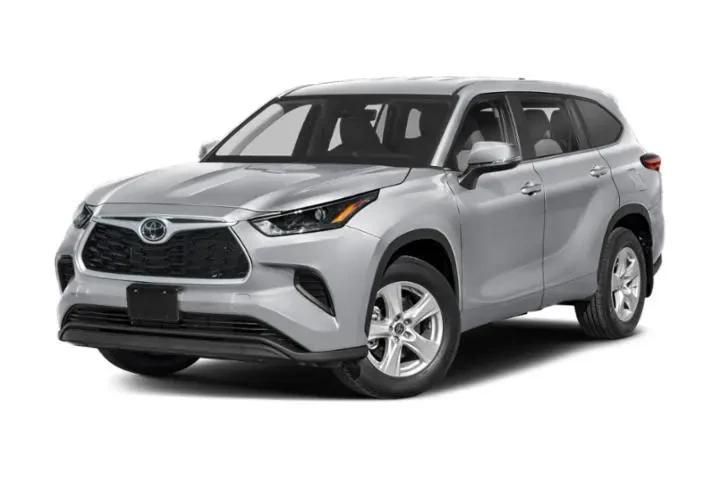 $30985 : Toyota Highlander 2023 LE 4d image 1