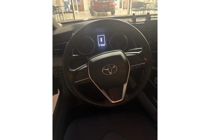 $20900 : Toyota Camry 2022 LE 4dr Sed image 9