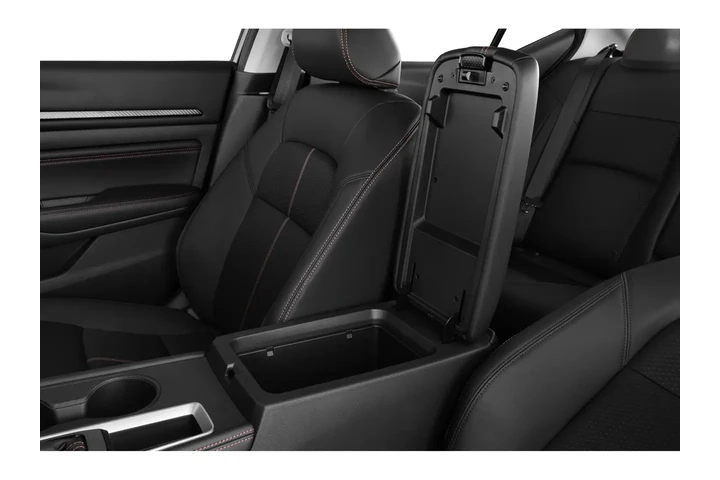 2022 Altima 2.5 SR image 10