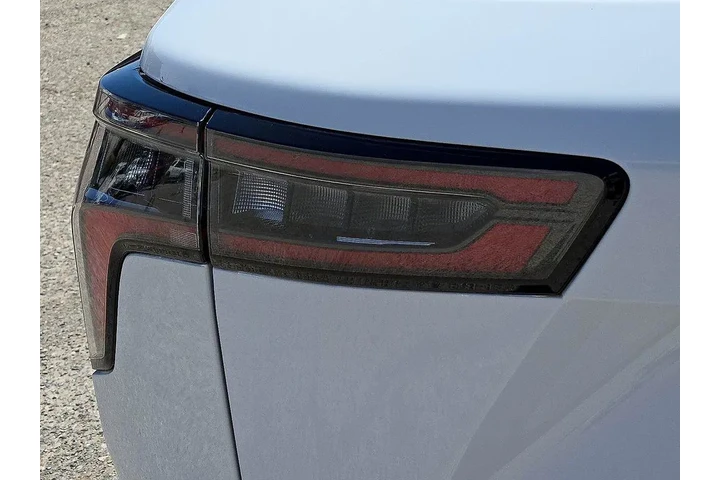 $26995 : Chevrolet Equinox 2026 LT 4d image 9