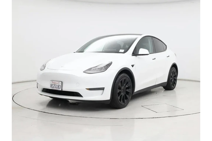 $29998 : Tesla Model Y 2021 AWD Long image 4