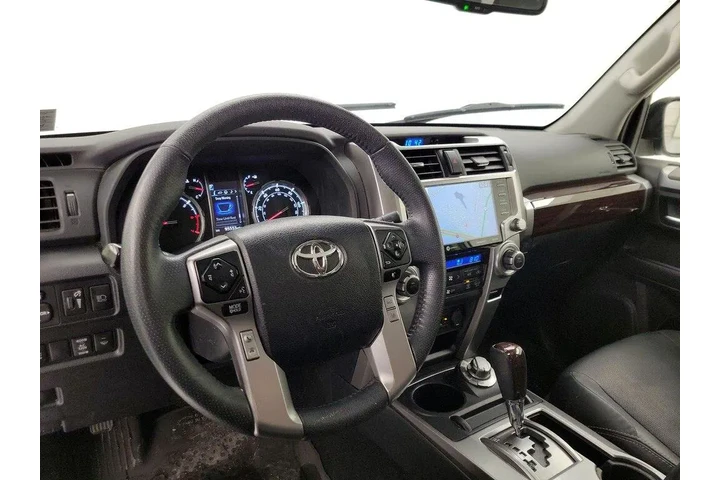 $34998 : Toyota 4Runner 2022 AWD Limi image 9