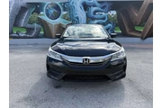 $9898 : 2017 Accord LX thumbnail