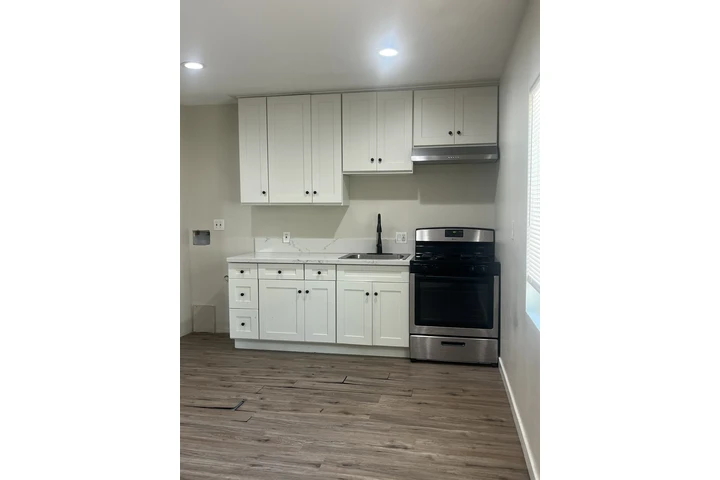 $1650 : Rentó mini departamento image 8