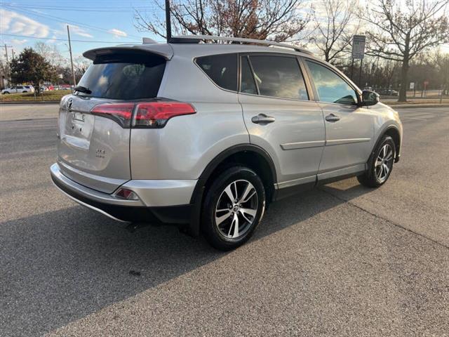 $12900 : 2016 RAV4 XLE image 6