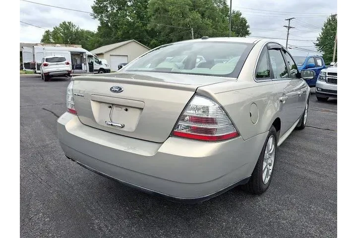$5594 : Ford Taurus 2009 SE 4dr Seda image 10