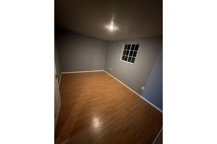 $1200 : Se renta cuarto en Torrance image 2