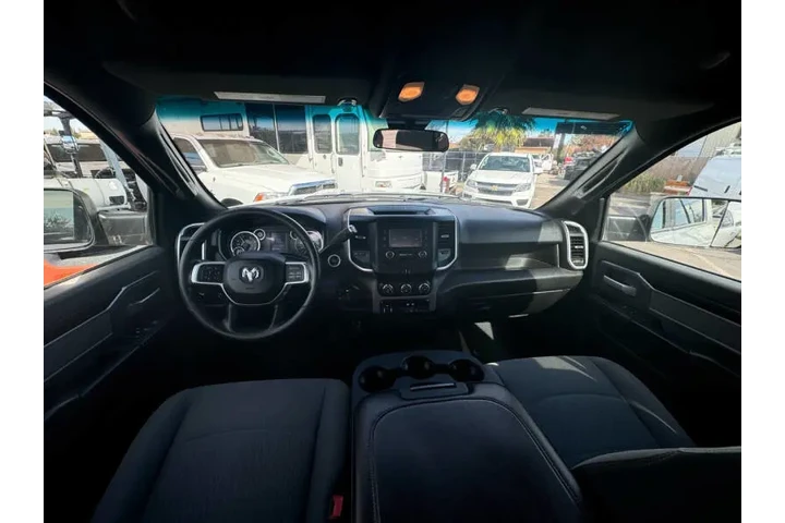 $39995 : 2021 RAM 2500 Big Horn image 10