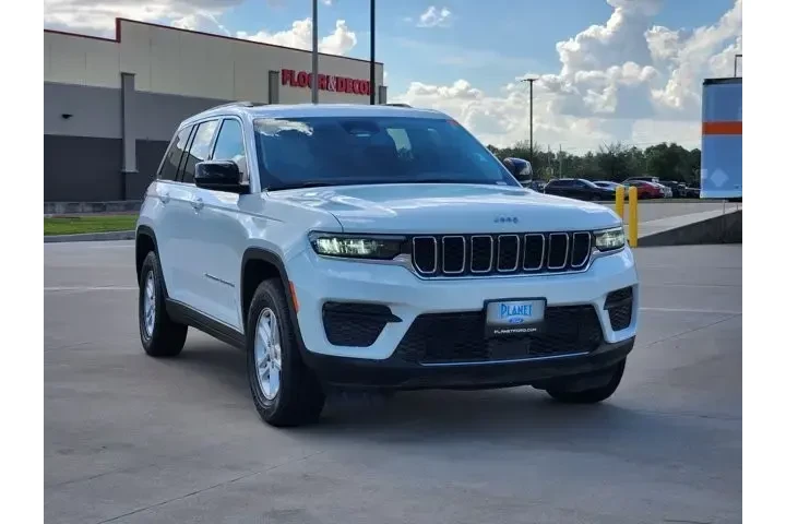 $22563 : Jeep Grand Cherokee 2023 4x2 image 3