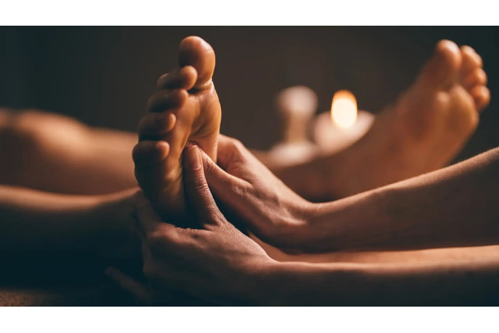 Masaje de Pies Para Hombres image 1