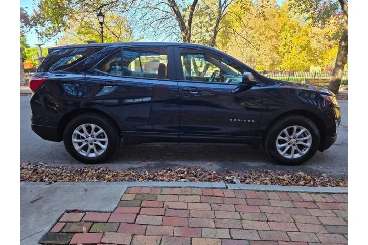 $15900 : 2021 Equinox LS image 8