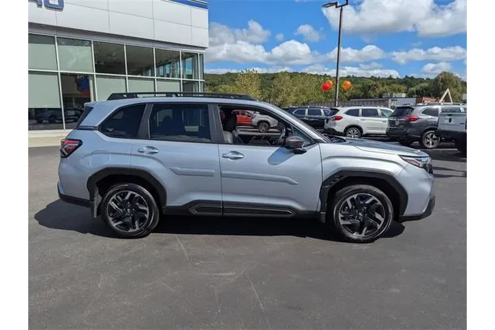$36985 : Subaru Forester 2025 AWD Lim image 1