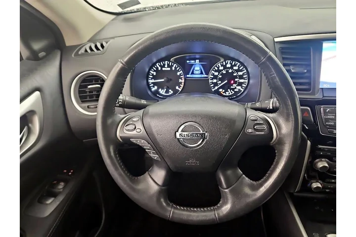 $17998 : Nissan Pathfinder 2017 4x4 S image 10