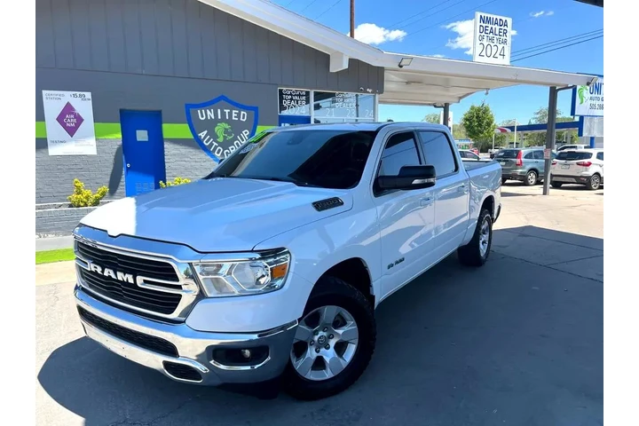 2021 RAM 1500 Big Horn Crew C image 1