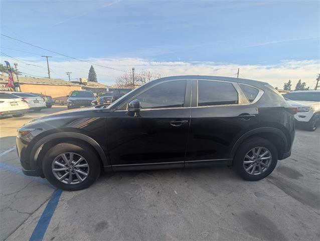 2022 CX-5 Preferred image 4