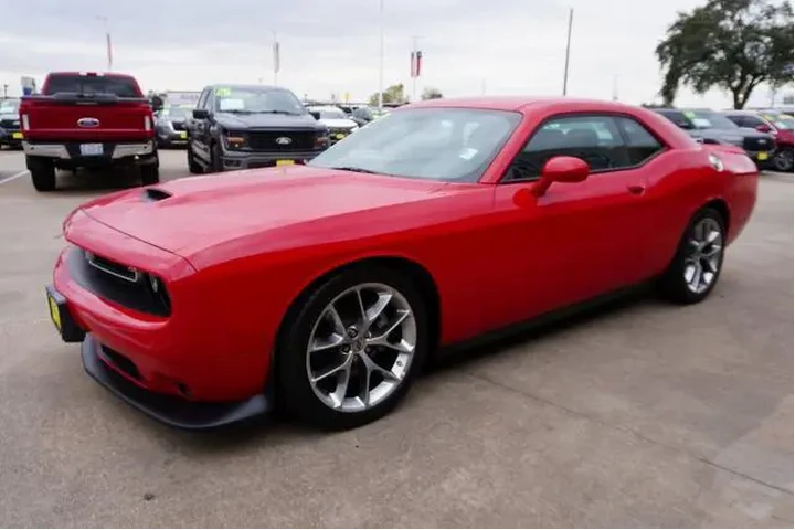 $29388 : Dodge Challenger 2022 GT 2dr image 3