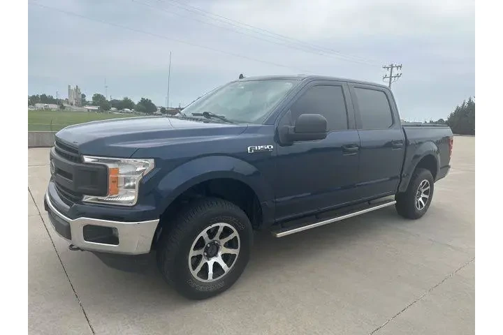 $22683 : Ford F-150 2020 4x4 XL 4dr S image 1