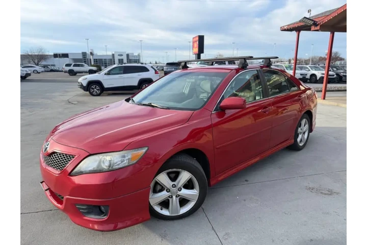 $11999 : 2011 Camry SE V6 image 1