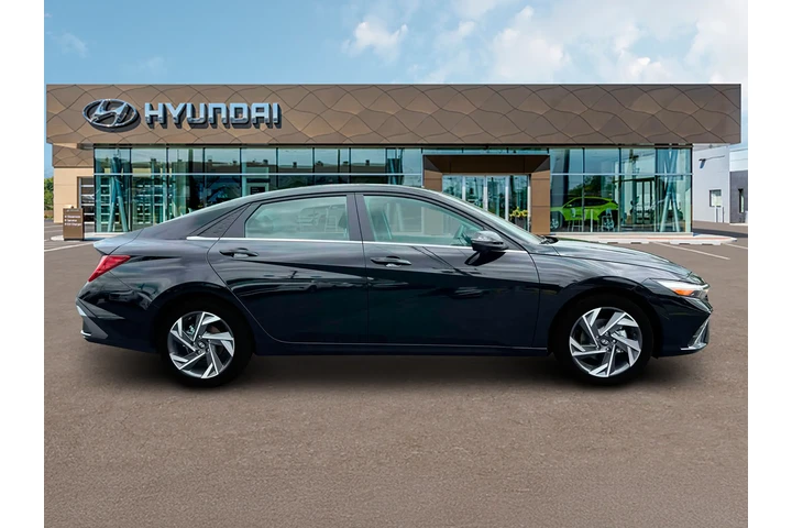 $24216 : Hyundai ELANTRA 2025 Limited image 9