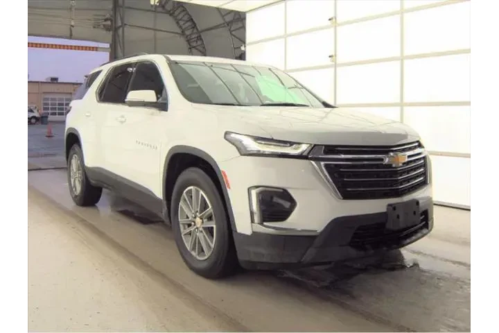 $28693 : Chevrolet Traverse 2023 4x4 image 4