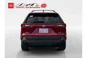 $25990 : Toyota RAV4 2021 XLE Premium thumbnail