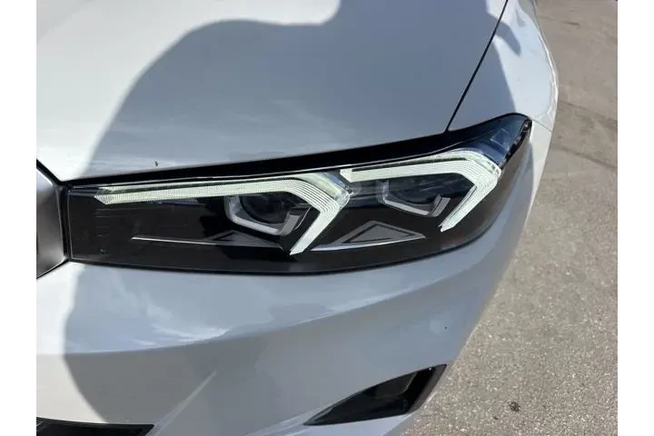 $39988 : BMW 3 Series 2025 AWD 330i x image 9