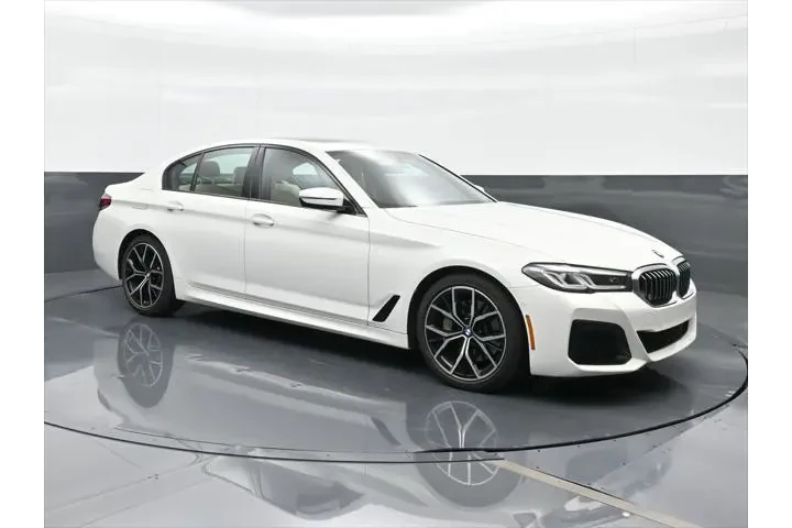 $39689 : BMW 5 Series 2023 530i 4dr S image 4