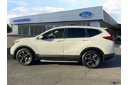 $19970 : Honda CR-V 2018 AWD Touring thumbnail